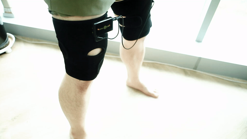 REAL EMS Knee Pro Squating